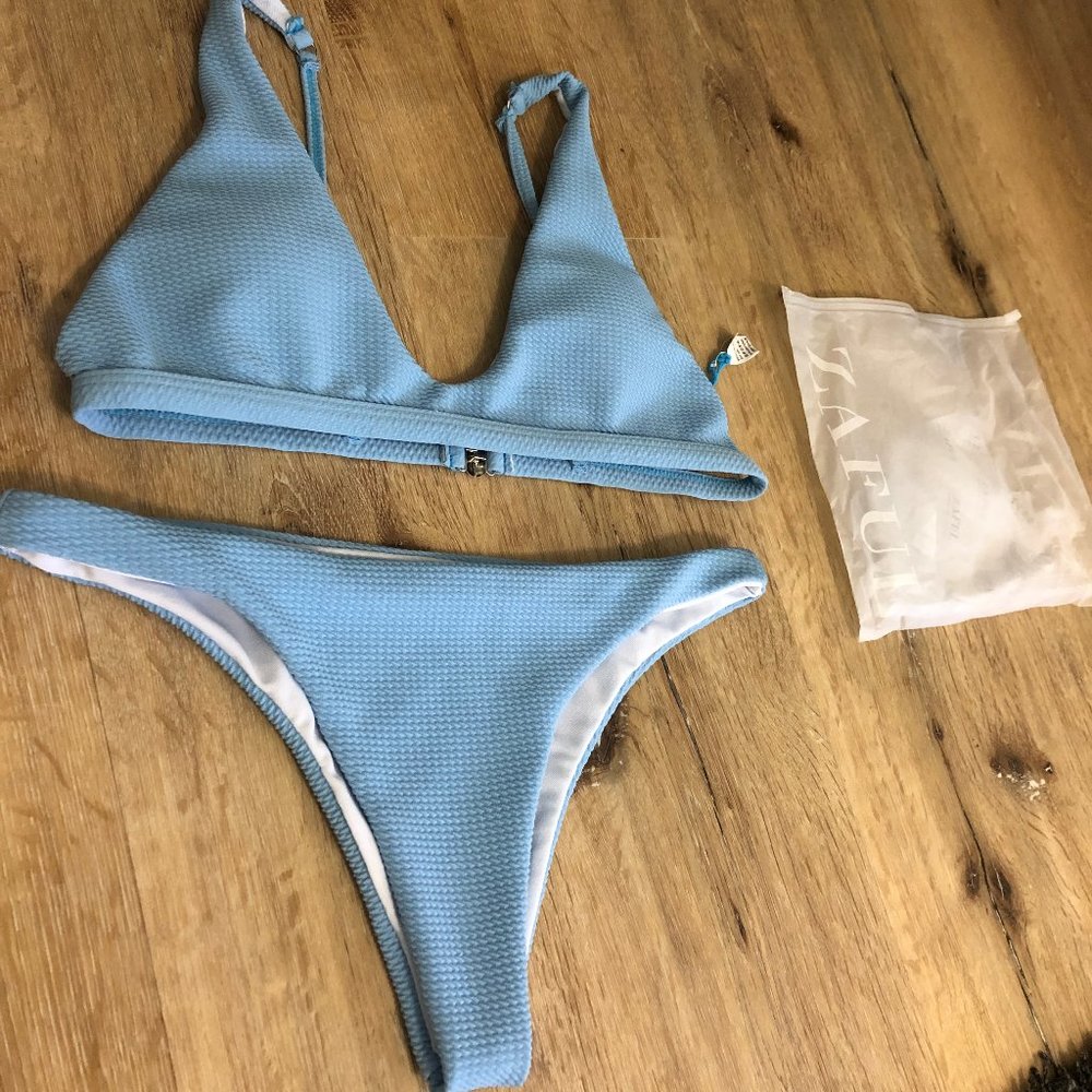 NWOT pale blue bikini